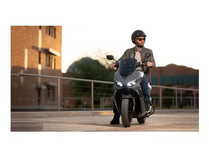 تصویر موتورسیکلت کی وی Vieste 249